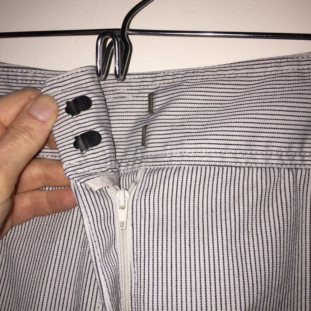 Robert Louis Dress slacks sz 14 beige w black pinstripes - Picture 5 of 7